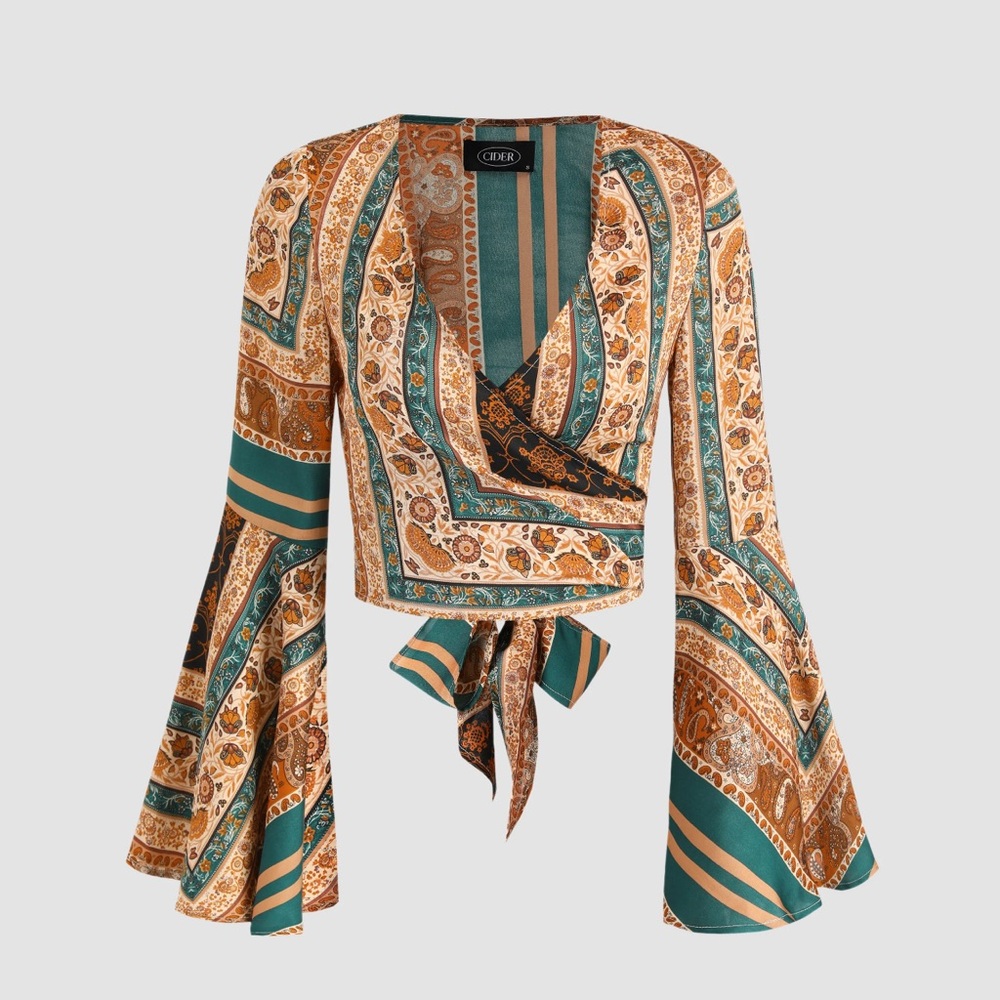 GEO print floral crop blouse